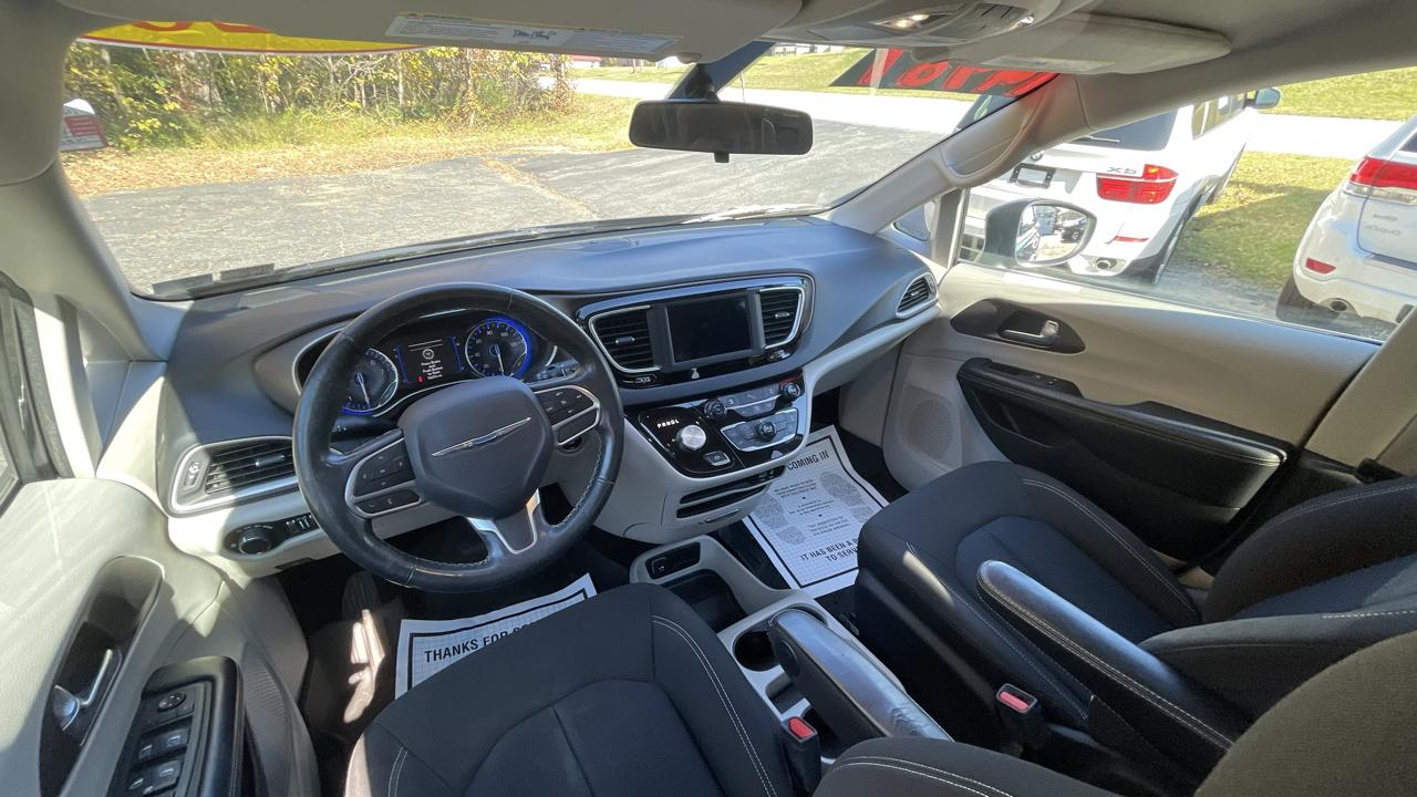 Chrysler Voyager LX 2020
