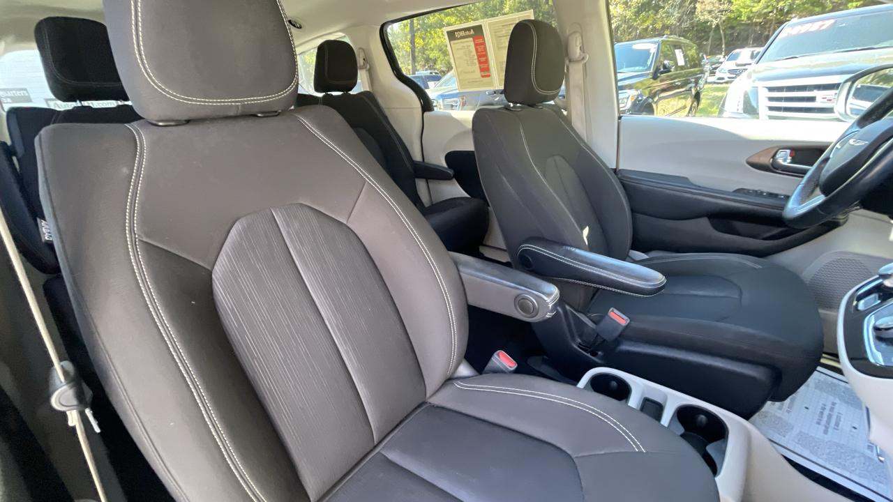 Chrysler Voyager LX 2020