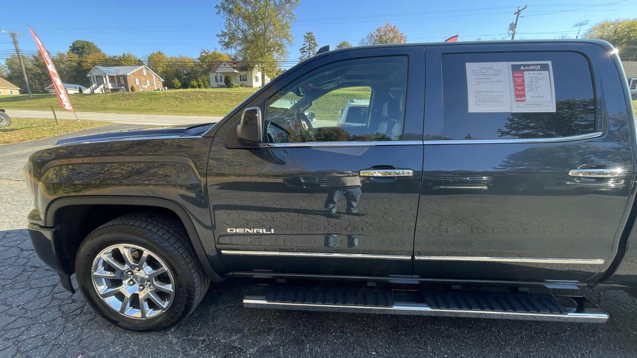 GMC Sierra 1500 Denali Crew Cab Long Box 4WD 2017