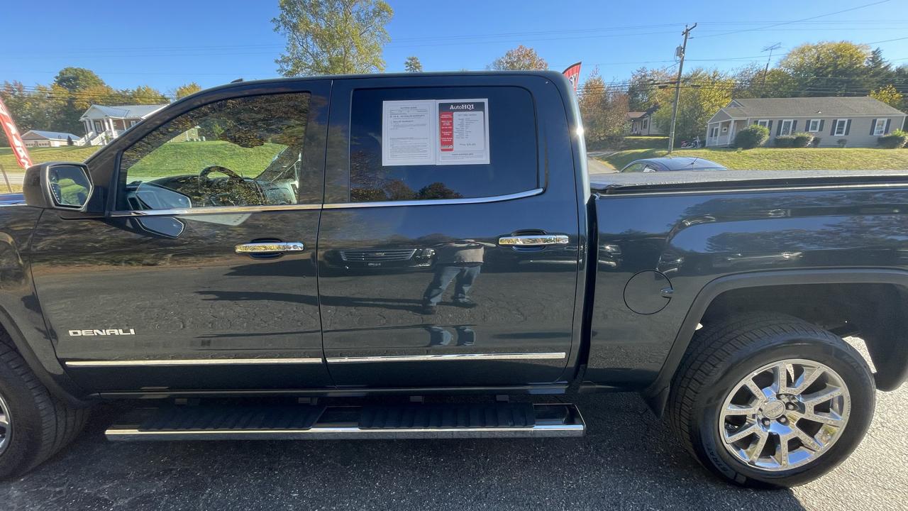 GMC Sierra 1500 Denali Crew Cab Long Box 4WD 2017
