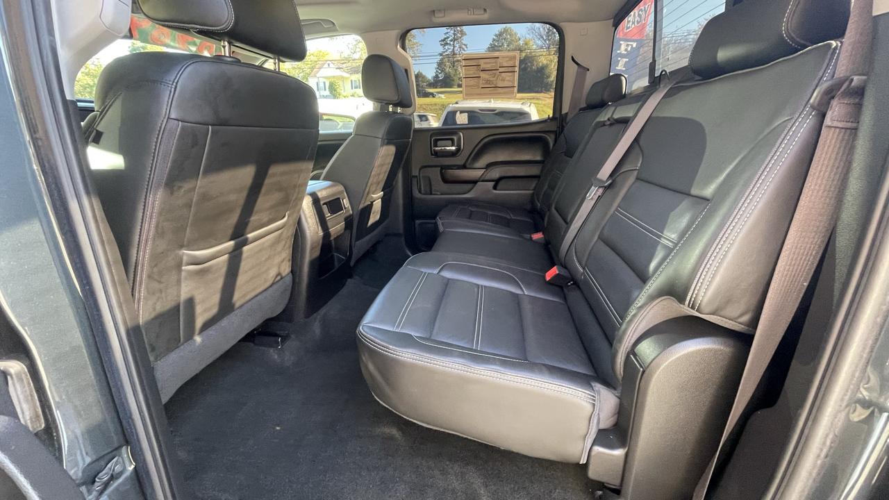 GMC Sierra 1500 Denali Crew Cab Long Box 4WD 2017