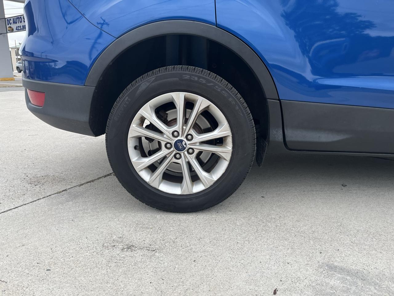 Ford Escape SE 4WD 2017