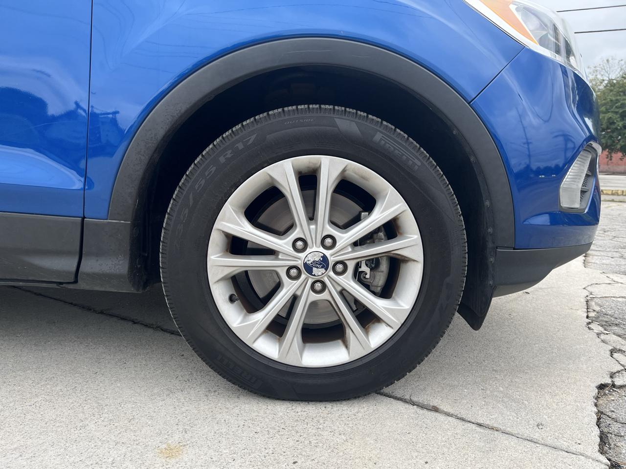 Ford Escape SE 4WD 2017