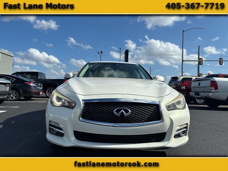 2015 Infiniti Q50 Base
