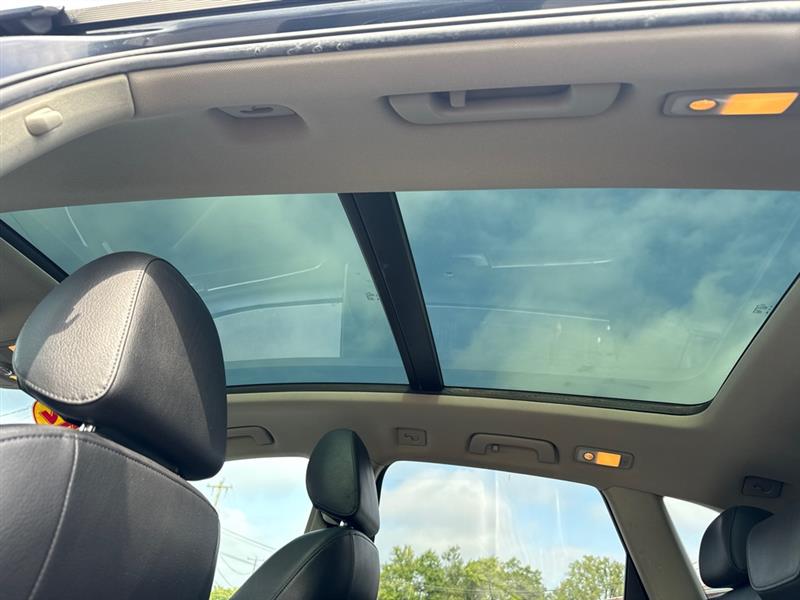 Audi Q5 2.0 quattro Premium 2012 Audi Q5 2.0 quattro Premium 2012