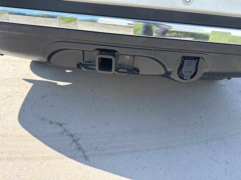 2014 Nissan Pathfinder S photo 5