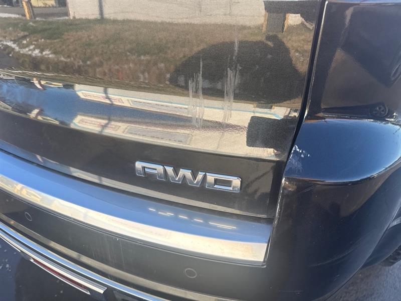 GMC Acadia Denali AWD 2015