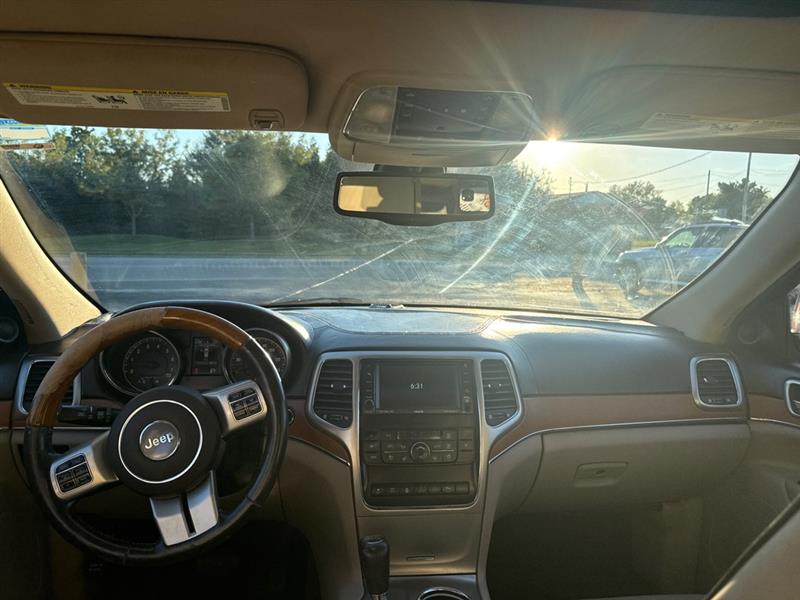 Jeep Grand Cherokee Overland 4WD 2011