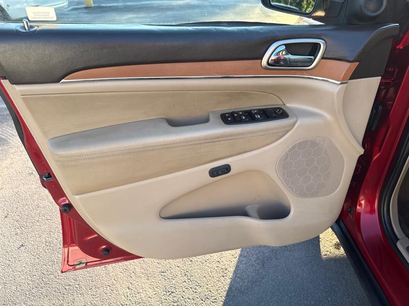 Jeep Grand Cherokee Overland 4WD 2011