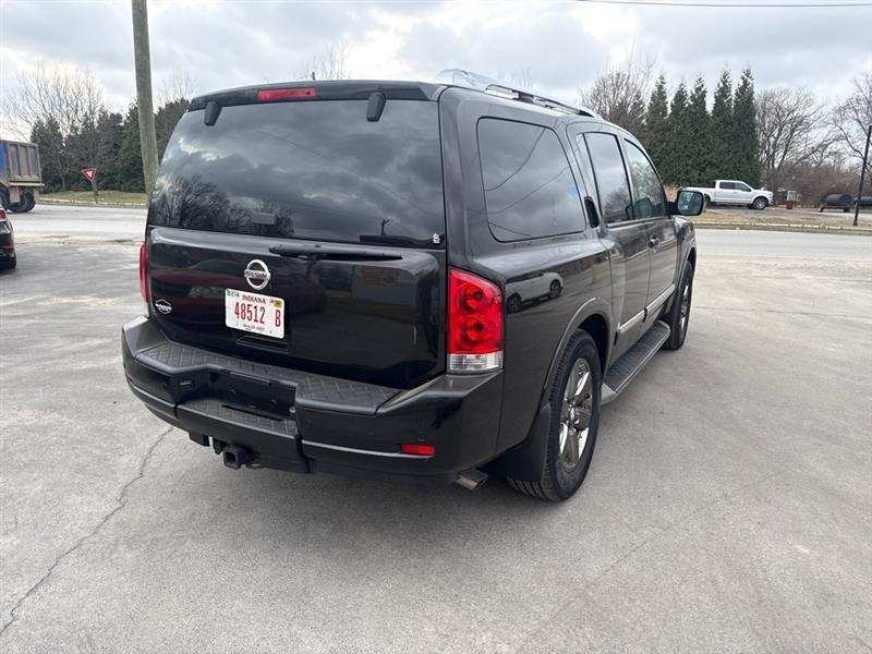 Nissan Armada Platinum 4WD 2013