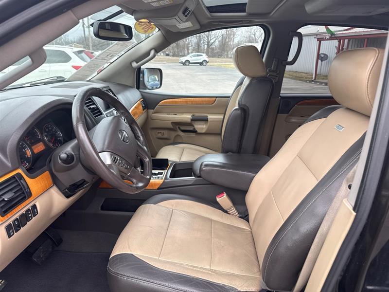 Nissan Armada Platinum 4WD 2013