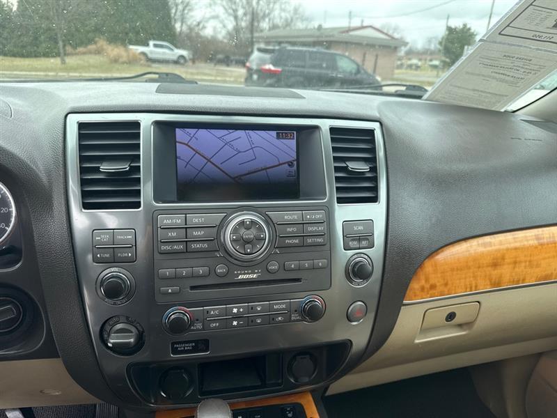 Nissan Armada Platinum 4WD 2013