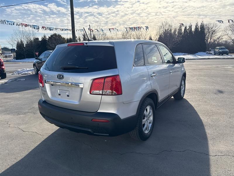 Kia Sorento LX 2WD 2013