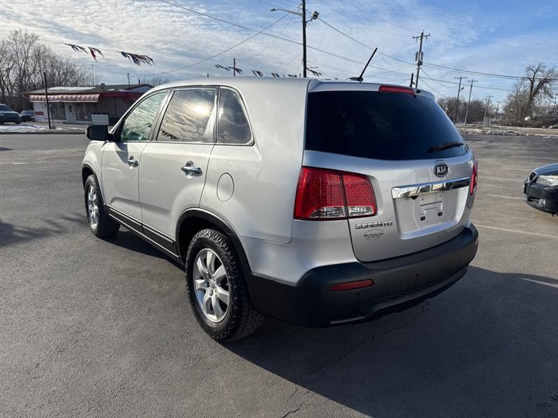 Kia Sorento LX 2WD 2013