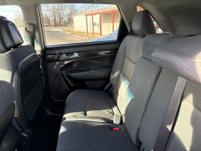 Kia Sorento LX 2WD 2013