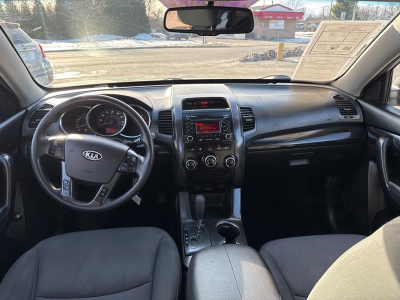 Kia Sorento LX 2WD 2013