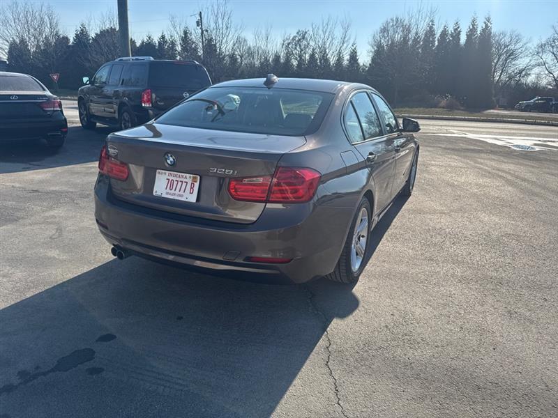 BMW 3-Series 328i Sedan 2014