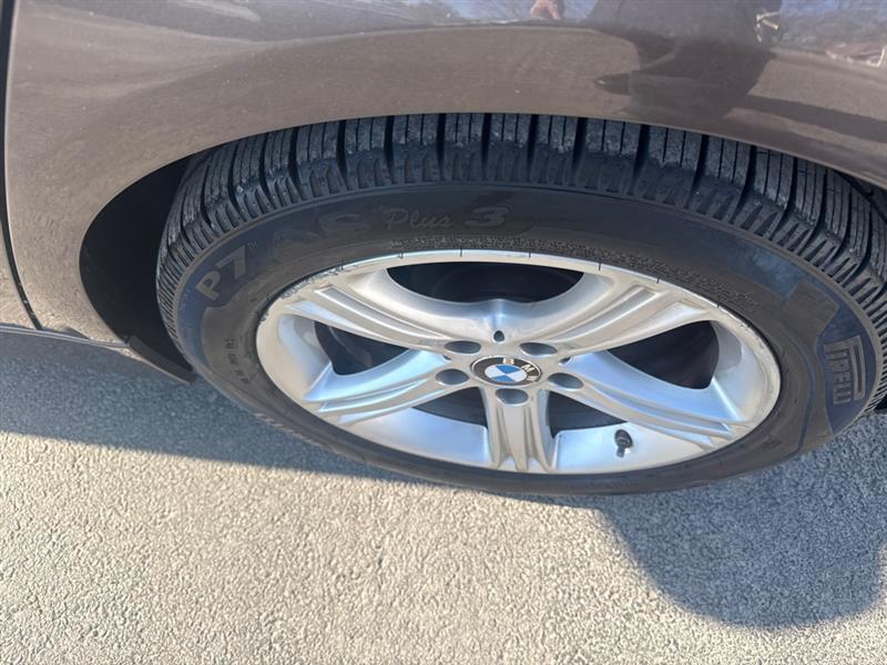 BMW 3-Series 328i Sedan 2014