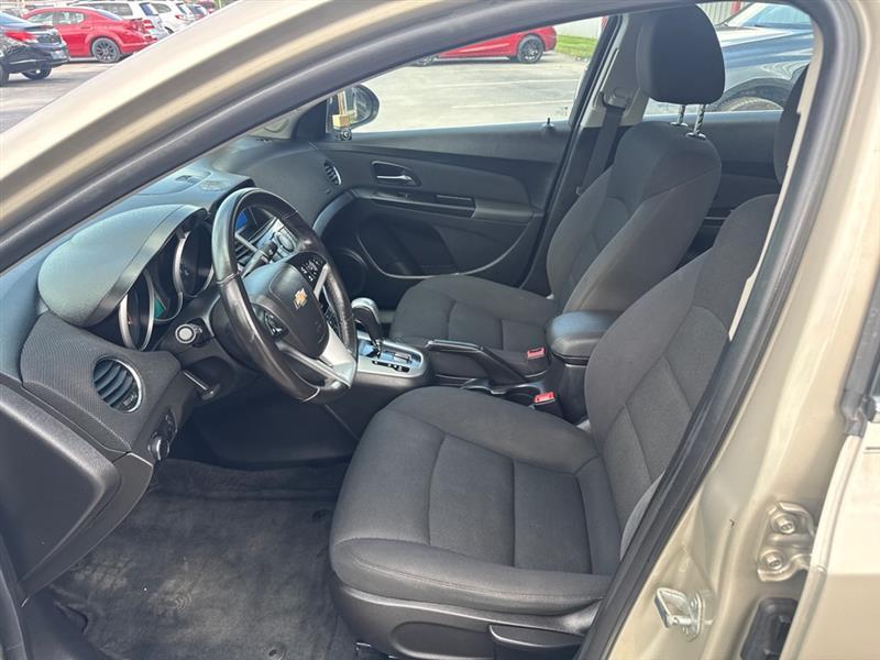 Chevrolet Cruze  2014