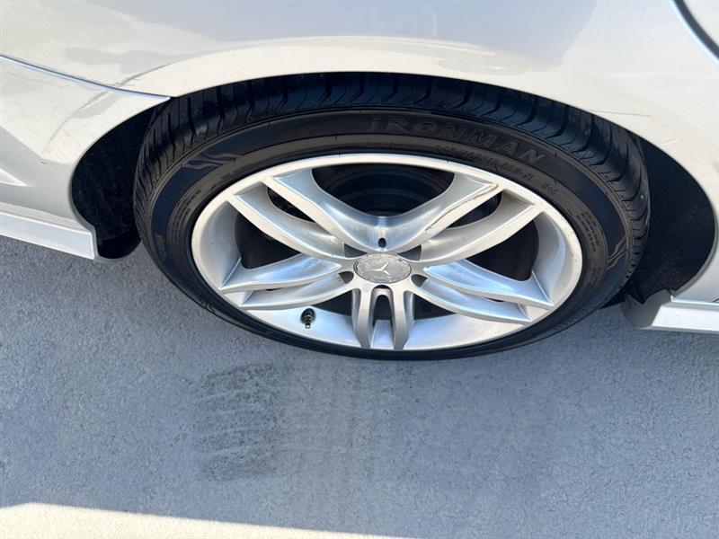 Mercedes-Benz C-Class C300 4MATIC Sport Sedan 2012