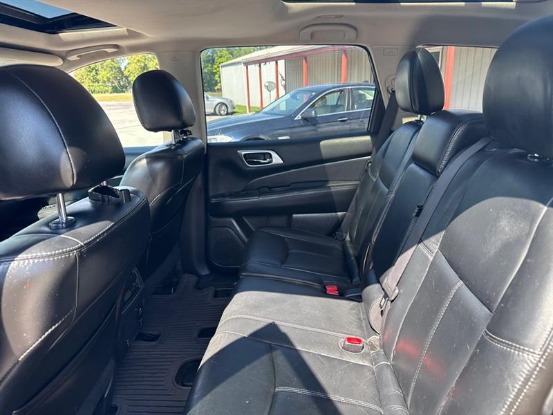 Nissan Pathfinder S 4WD 2014