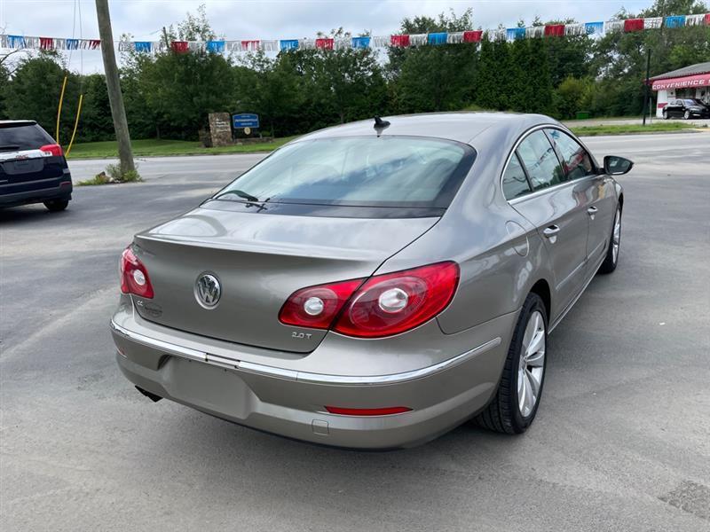 Volkswagen CC Sport PZEV 2011