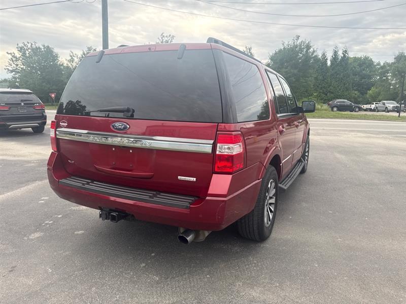 Ford Expedition XLT 4WD 2017
