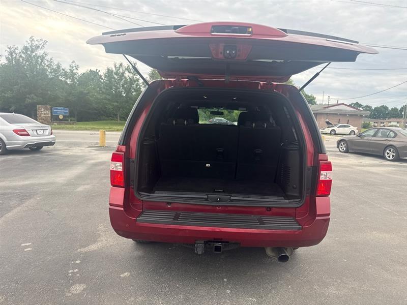 Ford Expedition XLT 4WD 2017