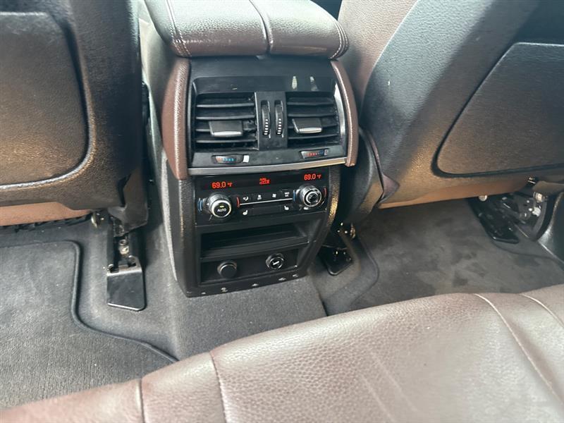 BMW X5 xDrive50i 2016