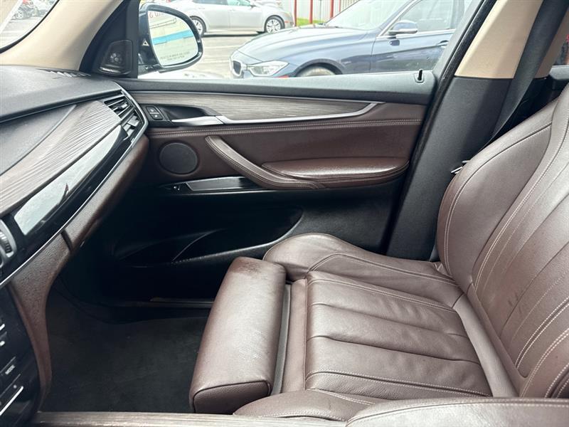 BMW X5 xDrive50i 2016