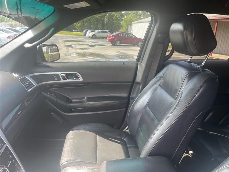 Ford Explorer Limited 4WD 2013
