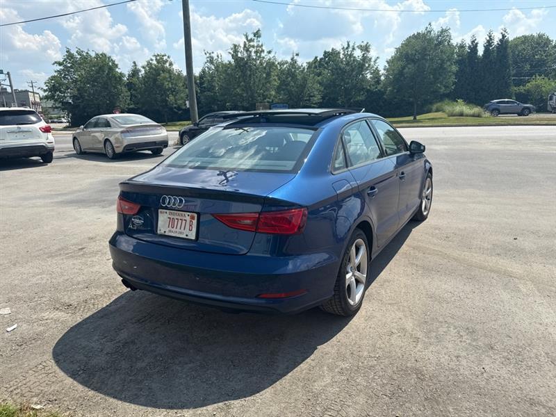Audi A3 1.8T Premium FWD S tronic 2015