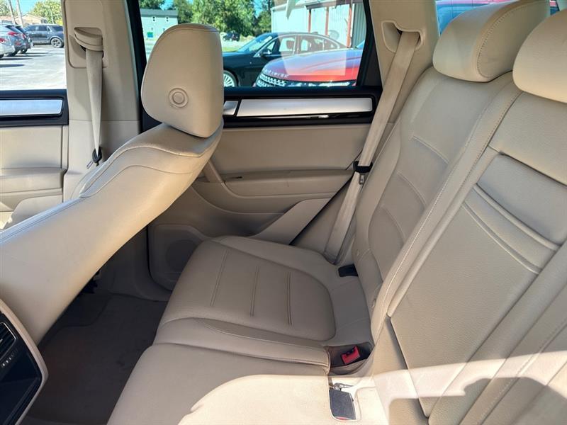 Volkswagen Touareg VR6 Lux 2014