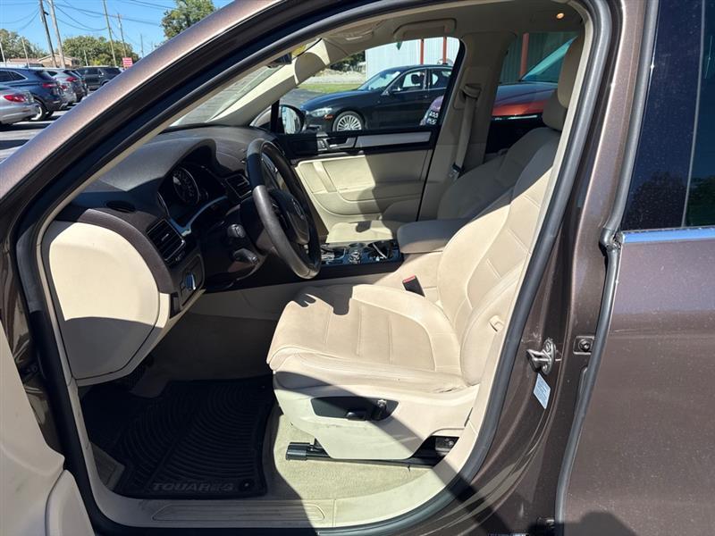 Volkswagen Touareg VR6 Lux 2014
