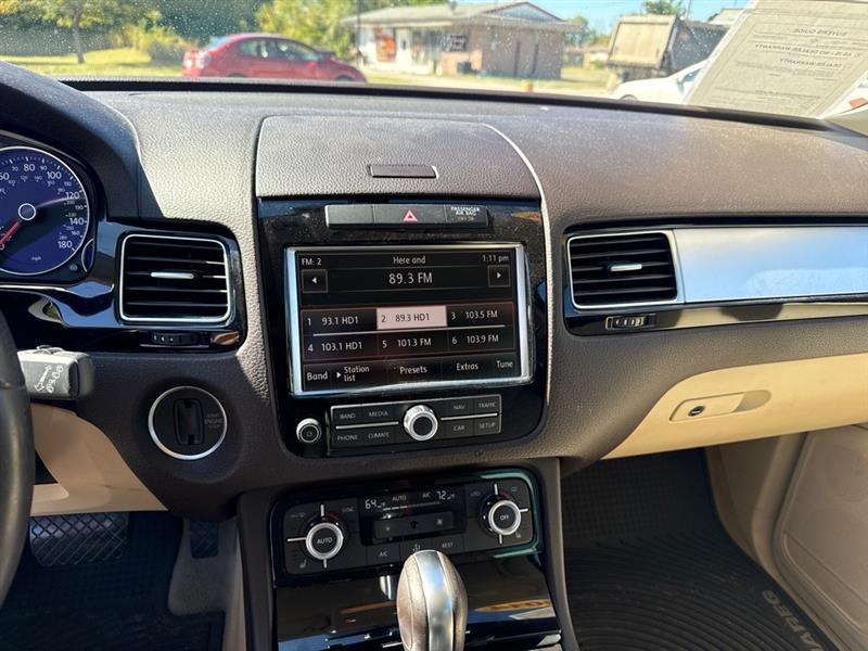 Volkswagen Touareg VR6 Lux 2014