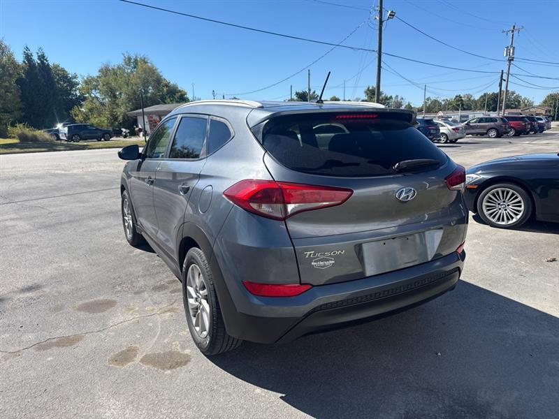 Hyundai Tucson SE w/Popular Package 2016