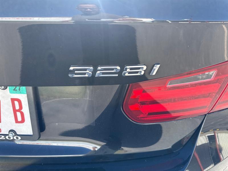 BMW 3-Series 328i xDrive Sedan 2014