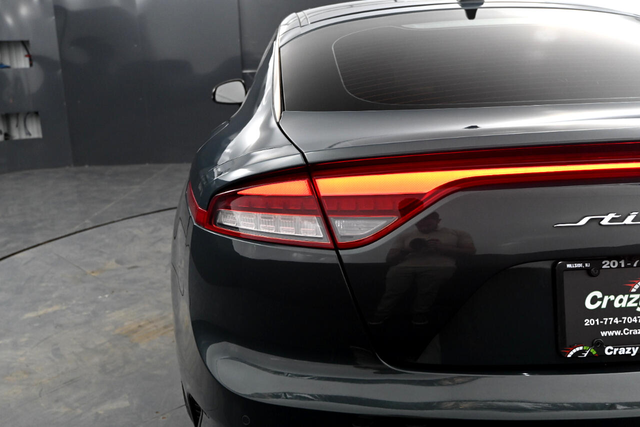 Kia Stinger GT-Line AWD 2022 Kia Stinger GT-Line AWD 2022