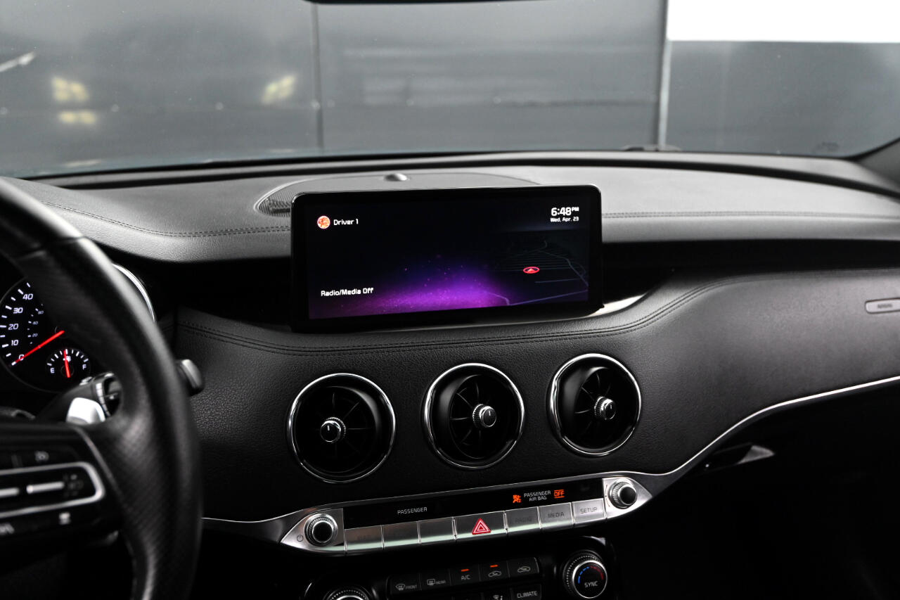 Kia Stinger GT-Line AWD 2022 Kia Stinger GT-Line AWD 2022