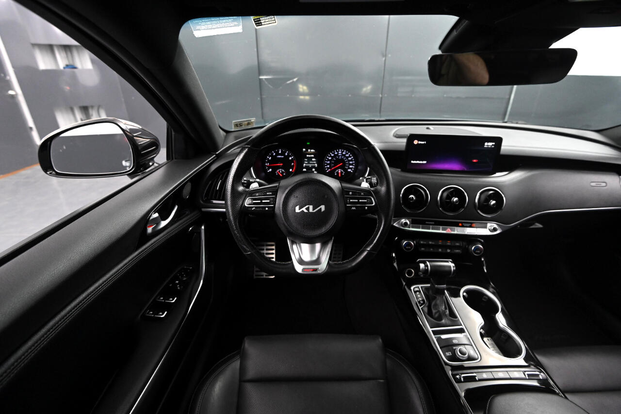 Kia Stinger GT-Line AWD 2022 Kia Stinger GT-Line AWD 2022