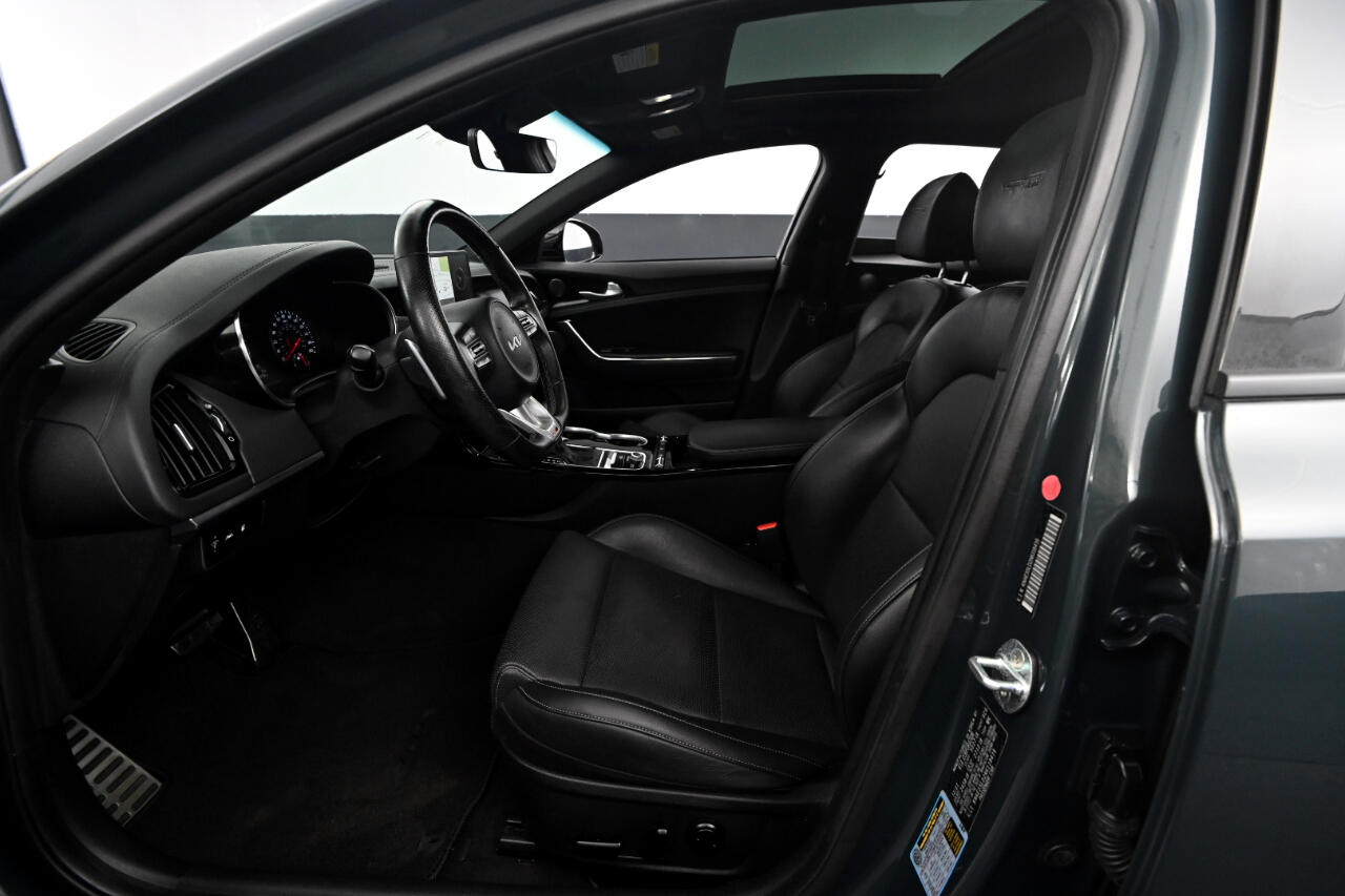 Kia Stinger GT-Line AWD 2022 Kia Stinger GT-Line AWD 2022