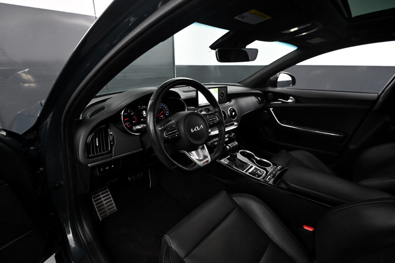 Kia Stinger GT-Line AWD 2022 Kia Stinger GT-Line AWD 2022