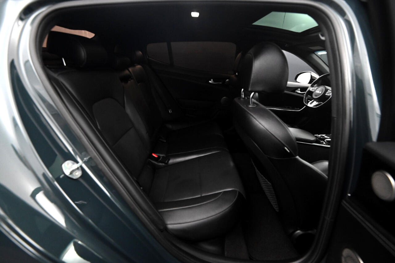 Kia Stinger GT-Line AWD 2022 Kia Stinger GT-Line AWD 2022