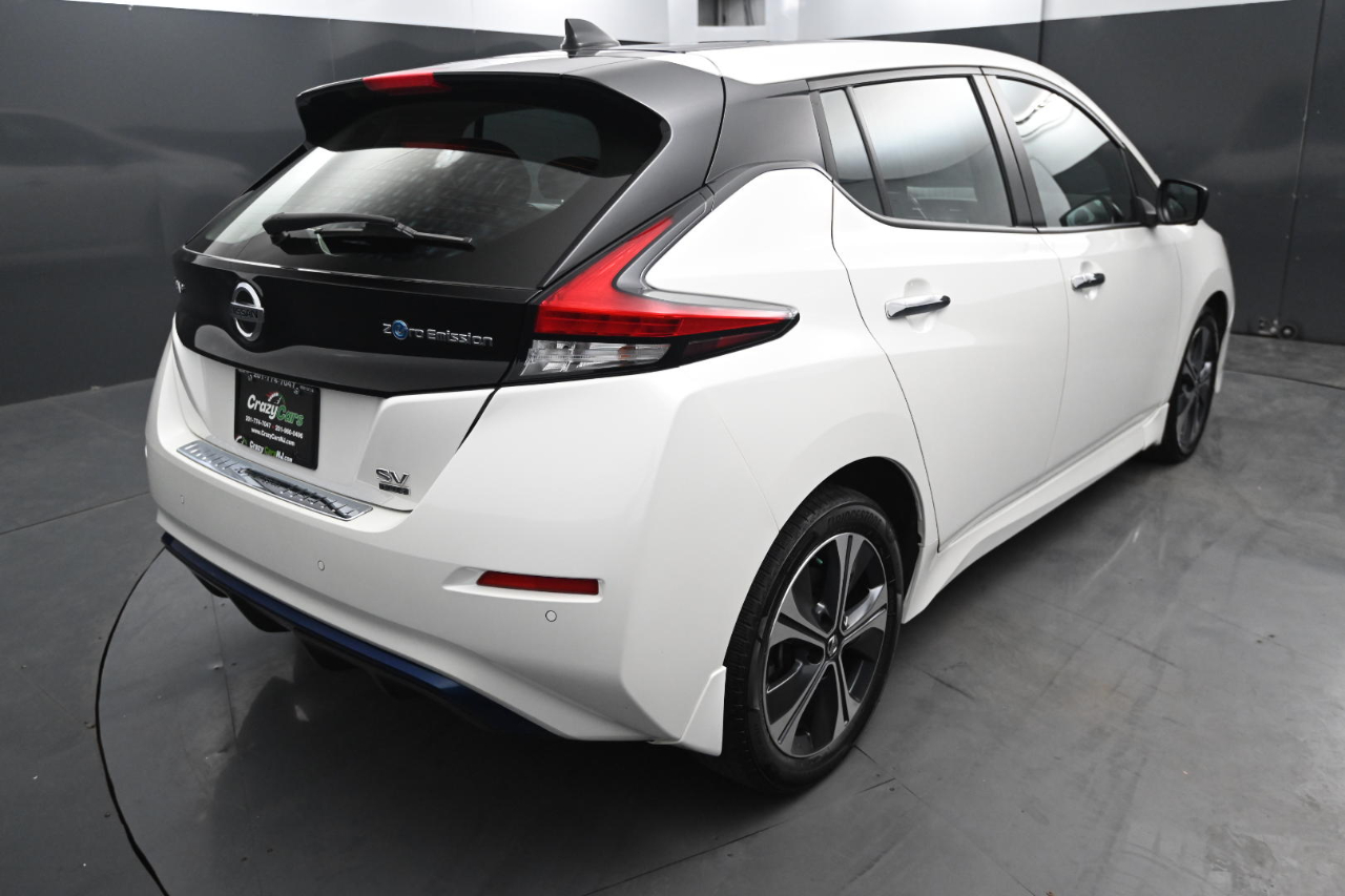 Nissan Leaf SV PLUS Hatchback 2022