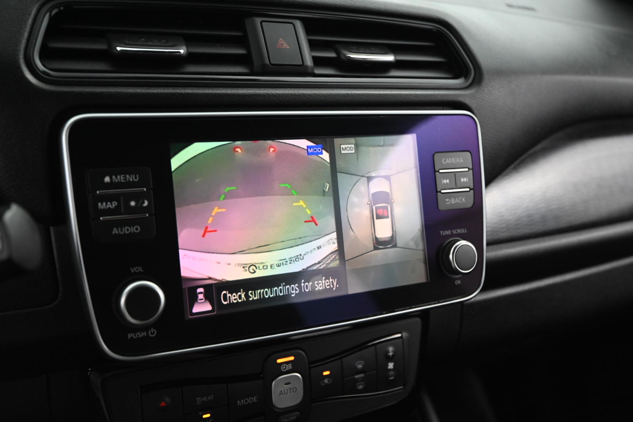 Nissan Leaf SV PLUS Hatchback 2022