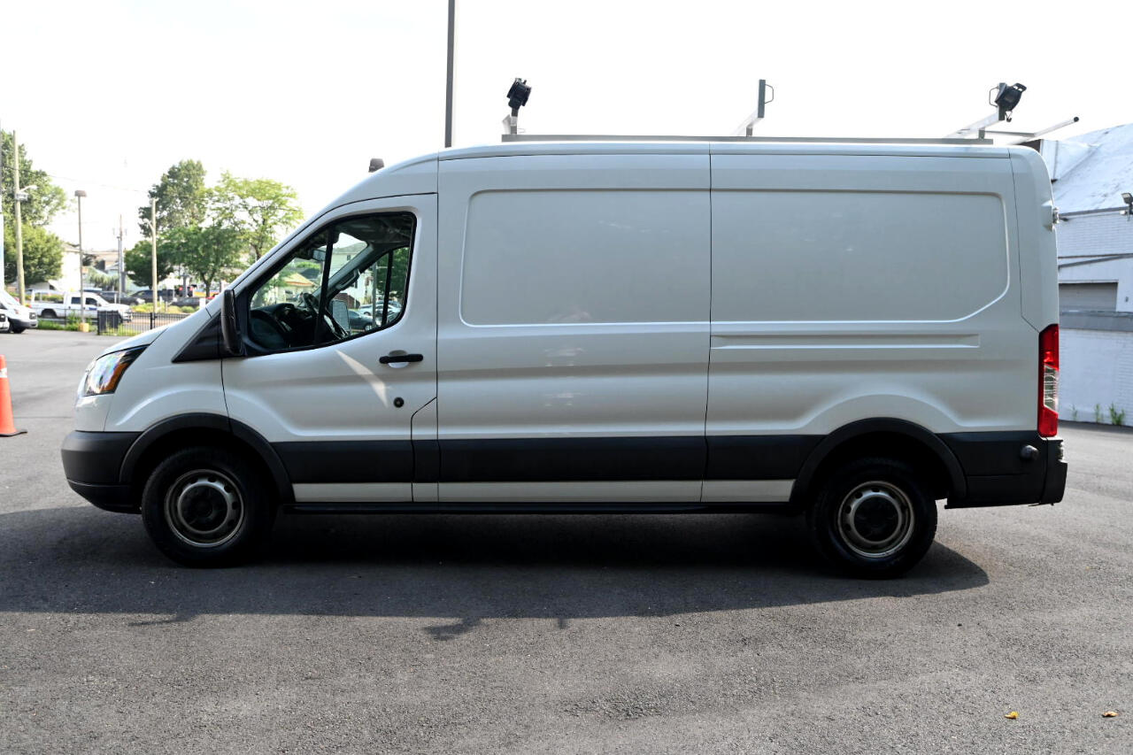 Ford Transit 250 Van Med. Roof w/Sliding Pass. 148-in. WB 2018 Ford Transit 250 Van Med. Roof w/Sliding Pass. 148-in. WB 2018