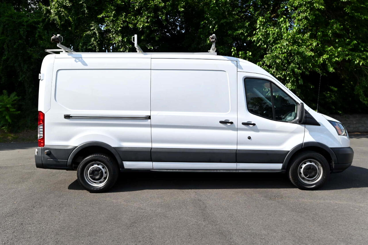Ford Transit 250 Van Med. Roof w/Sliding Pass. 148-in. WB 2018 Ford Transit 250 Van Med. Roof w/Sliding Pass. 148-in. WB 2018