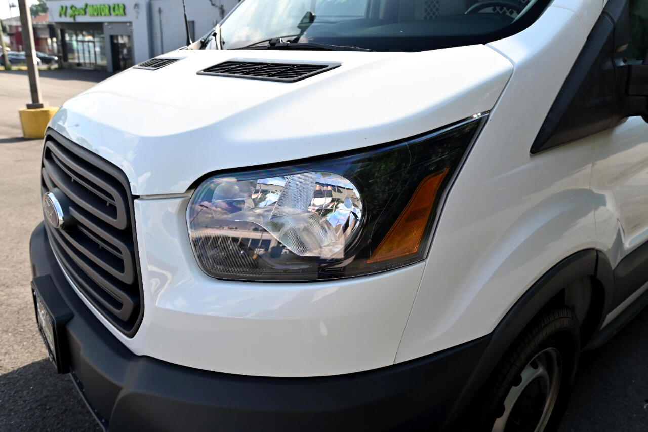 Ford Transit 250 Van Med. Roof w/Sliding Pass. 148-in. WB 2018 Ford Transit 250 Van Med. Roof w/Sliding Pass. 148-in. WB 2018