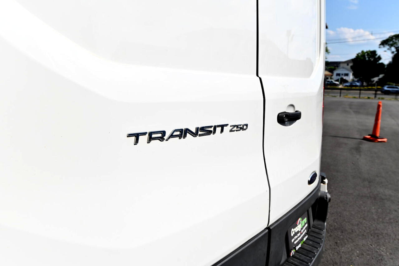 Ford Transit 250 Van Med. Roof w/Sliding Pass. 148-in. WB 2018 Ford Transit 250 Van Med. Roof w/Sliding Pass. 148-in. WB 2018