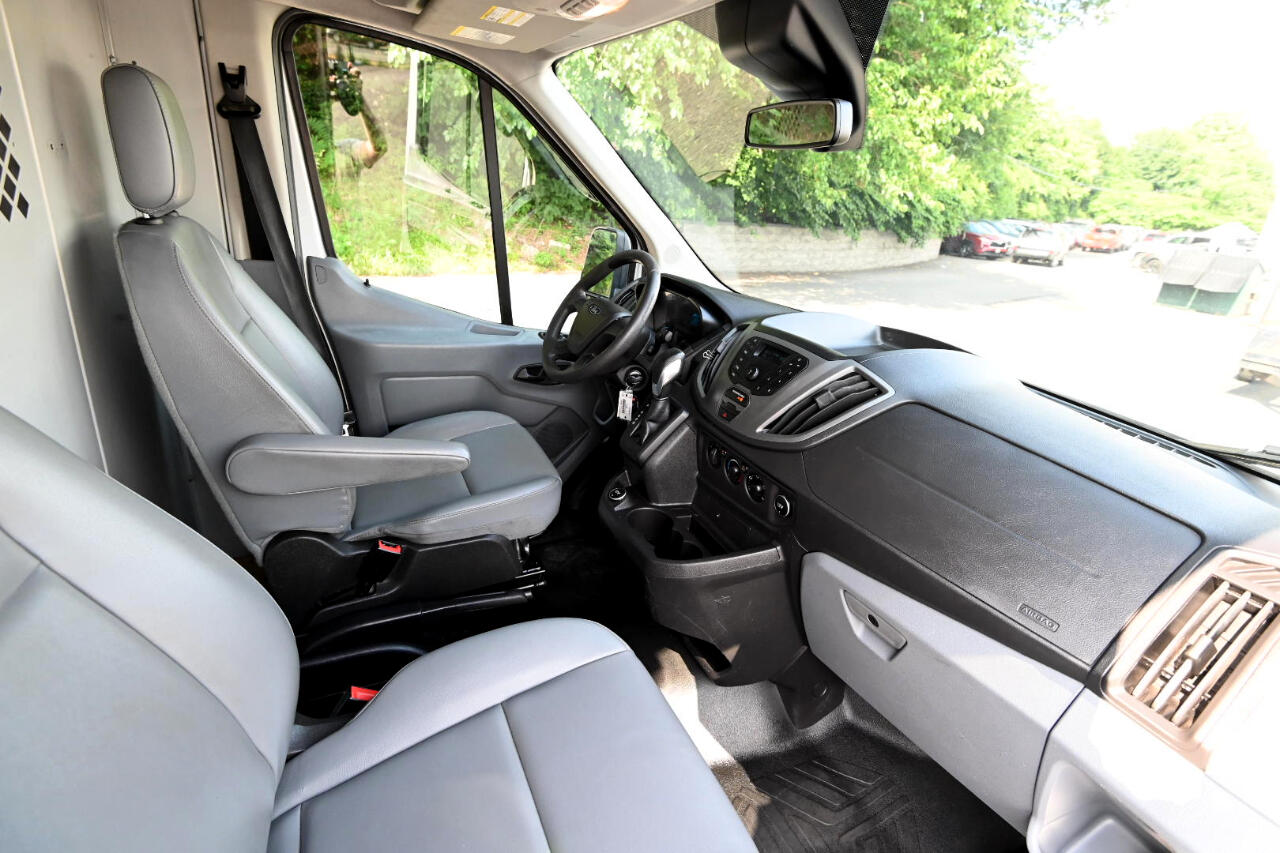 Ford Transit 250 Van Med. Roof w/Sliding Pass. 148-in. WB 2018 Ford Transit 250 Van Med. Roof w/Sliding Pass. 148-in. WB 2018